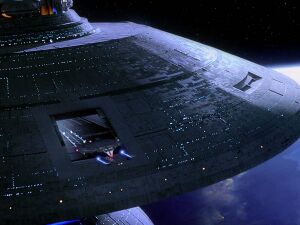 Enterprise-D-in-Spacedock-2-600x450.jpeg